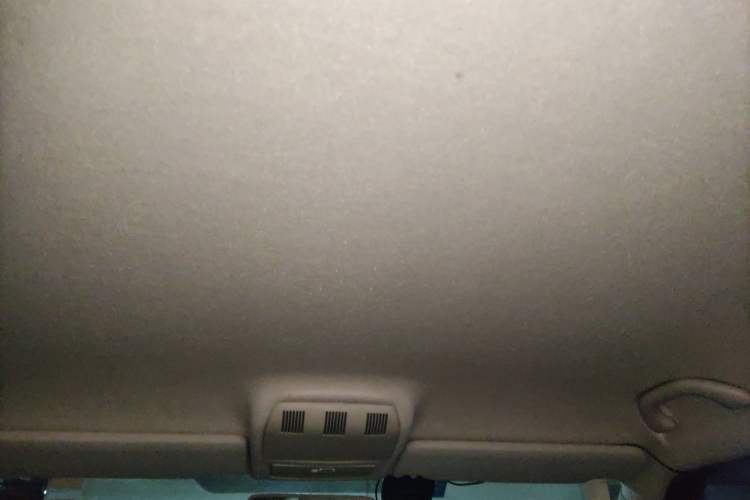 Used Skoda Fabia 2012 1.4L Automatic Crystal Edition
