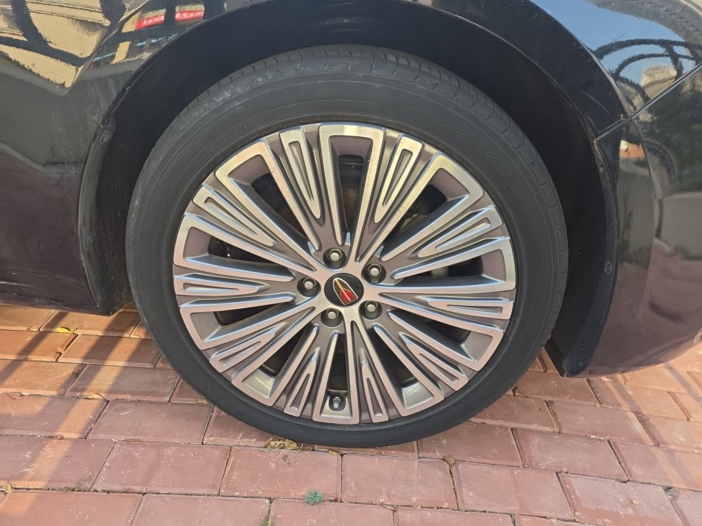 Hongqi H5 2022 Classic Model 1.5T DCT Flagship Edition - Chinese Trim Yun — снимка 8