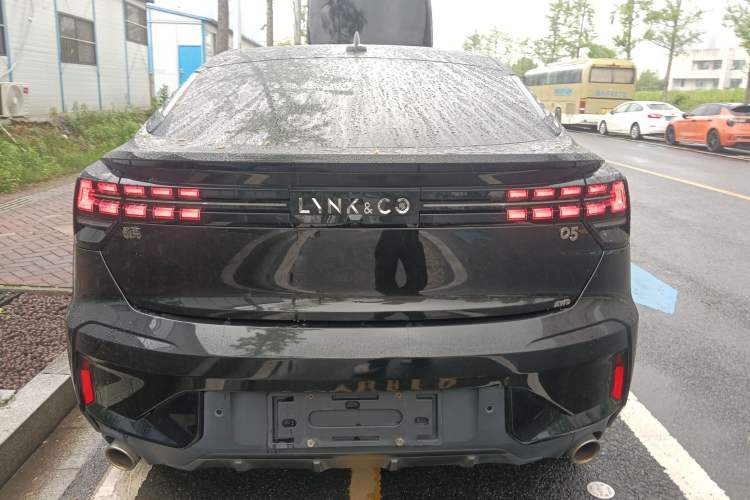 Used Lynk & Co 05 2020 2.0TD Four-Wheel Drive HypeHalo Rear