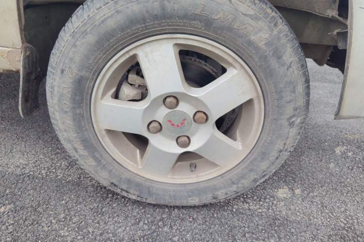 Used Wuling Zhiguang 2013 1.0L Practical Version