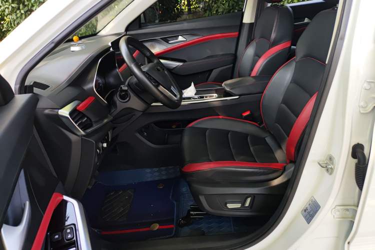 Used SOL X8 2021 300T DCT Luxury Smart Connect Edition 6 Seats