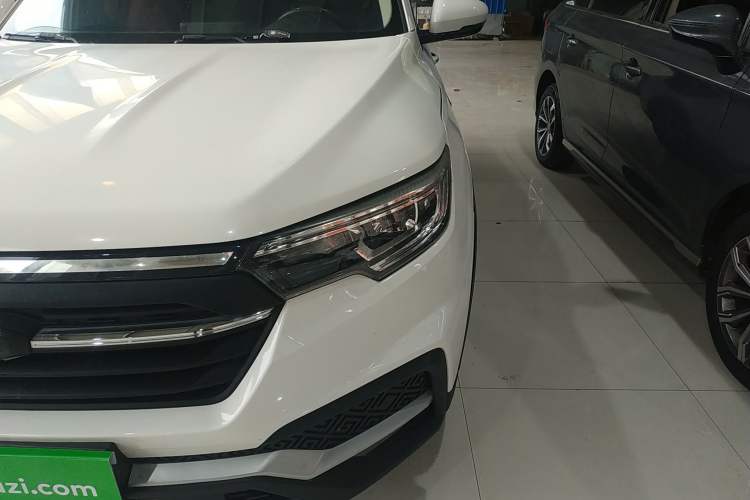 Used Zotye T500 2018 1.5T Manual Luxury Model Left Front Headlight