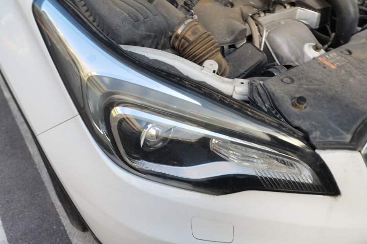 Used Buick Envision 2017 28T Four-Wheel Drive Elite Model
