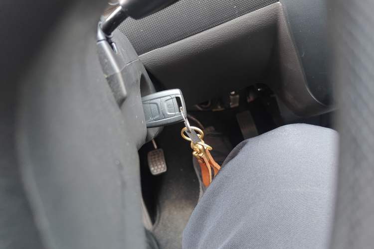 Used Wuling Rongguang 2021 1.5L Extended Standard Version with Air Conditioning – L3C