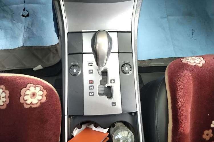 Used Hyundai Veracruz 2009 3.8L Comfort Edition Gear Lever