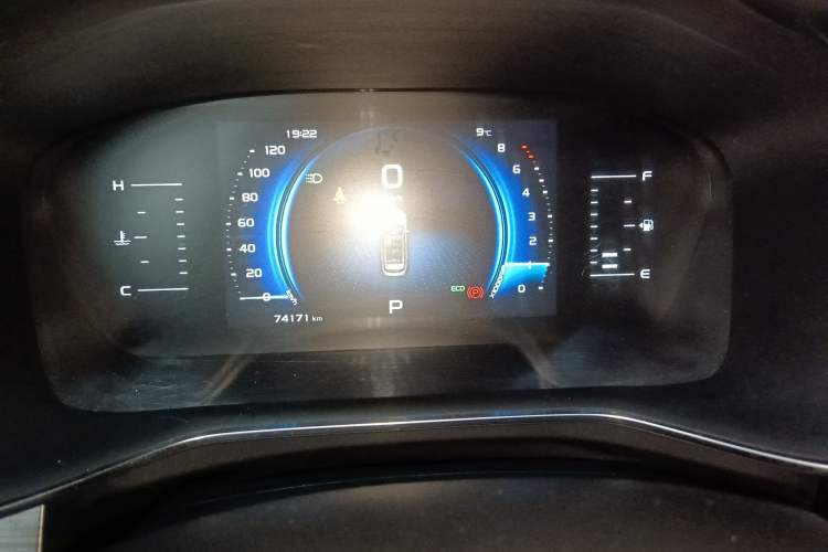 Used Farizon FX 2020 1.8T Smart Connect Edition 4 Seats