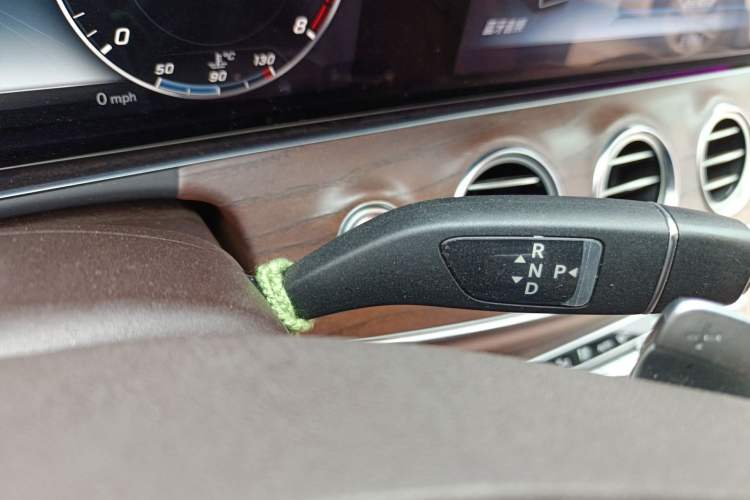 Used Mercedes-Benz E-Class 2016 E 300 L Stylish Model
