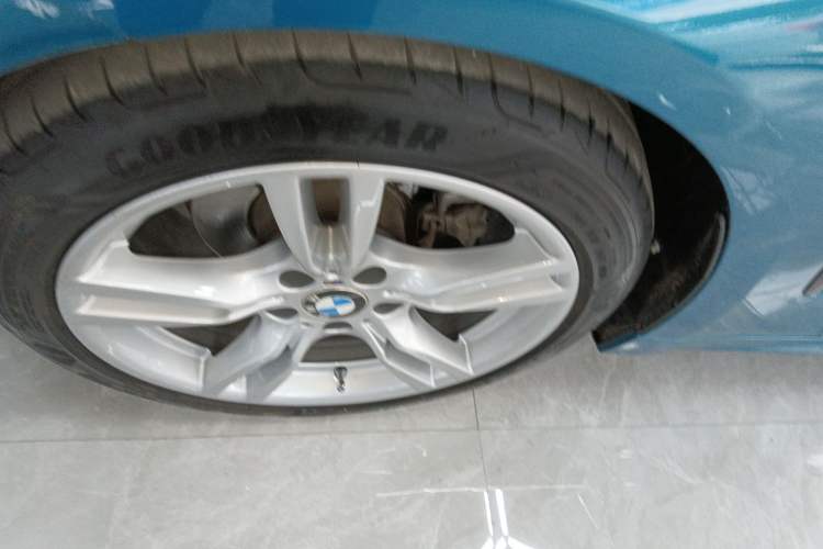 Used BMW 4 Series 2017 425i Gran Coupe Leading Model with M Sport Package
