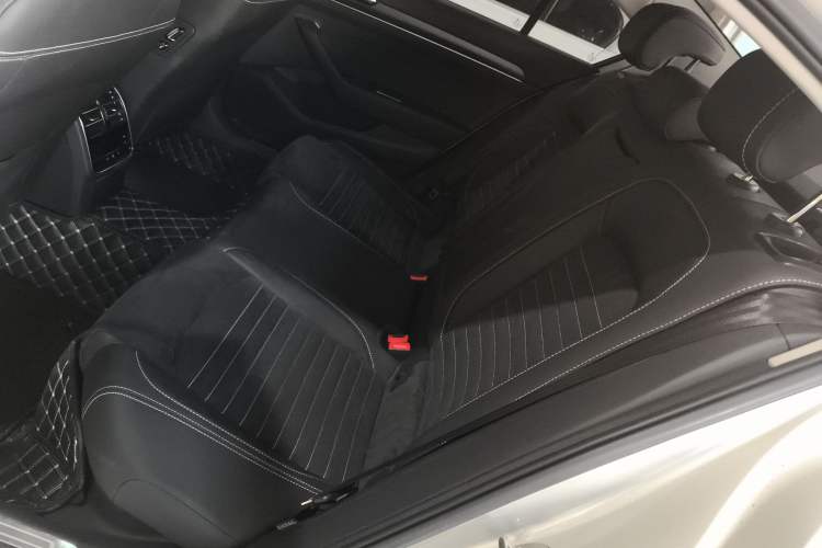 Used Volkswagen Magotan 2020 330TSI DSG Luxury Edition