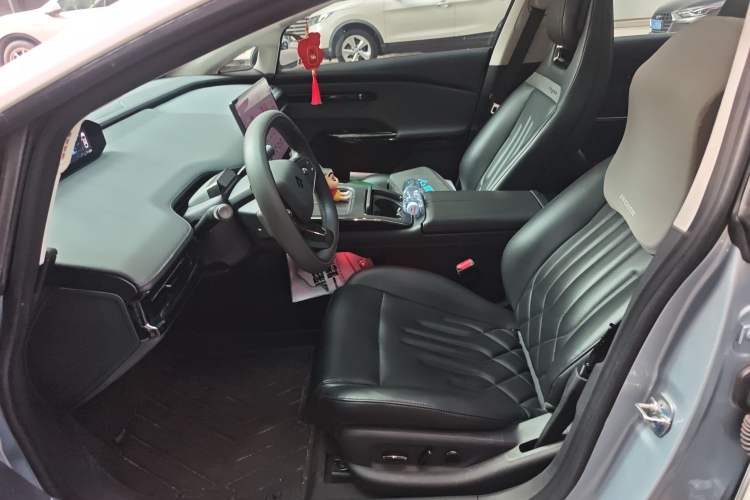 Used Hyptec GT 2023 710 Rear-Drive Ultra-Charging Version Left Front Seat