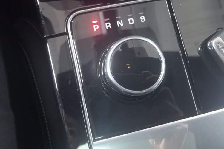 Used Land Rover Range Rover Velar 2018 P380 R-DYNAMIC SE