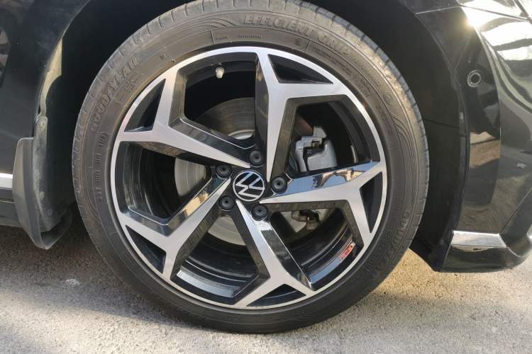 Used Volkswagen Magotan 2023 2 Million Units Limited-Edition 380TSI DSG Flagship Version