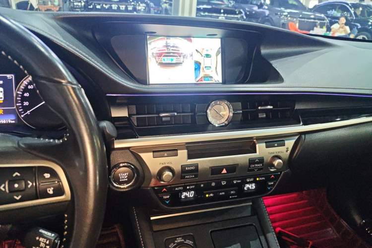 Used Lexus ES 2015 200 Elite Edition Audio And AC Panel