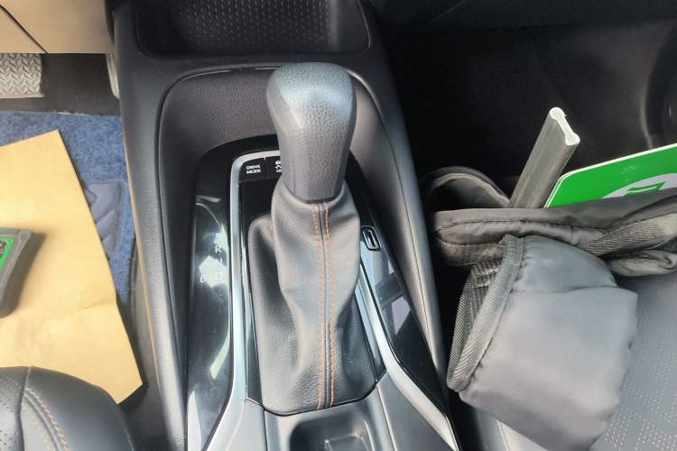 Used Toyota Levin 2023 Smart Electric Hybrid Dual-Engine 1.8L Sport Edition Gear Lever