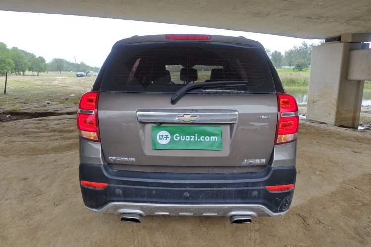 Used Chevrolet Captiva 2017 2.4L 4x4 Flagship Edition 7-Seater