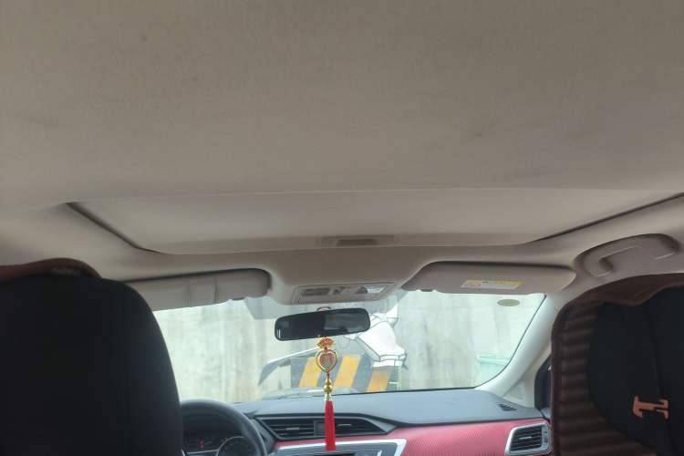 Used Nissan Lannia 2020 1.6L CVT Cool Edition
