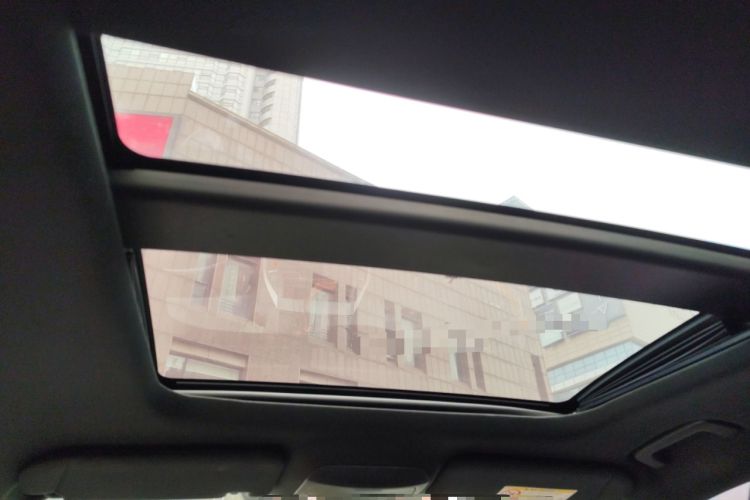 Used Lincoln MKC 2017 2.0T Two-Wheel-Drive Luxury Edition