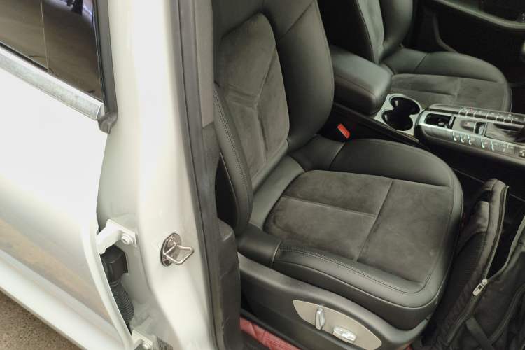 Used Porsche Macan 2017 Macan 2.0T