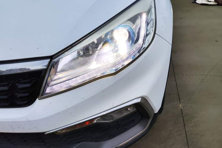 Used Leopaard CS9 2018 1.5T CVT Jinglang Model Left Front Headlight