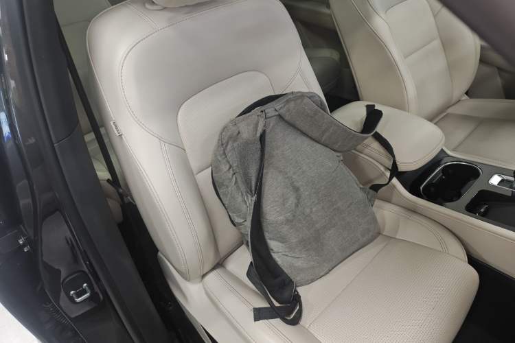 Used Li Auto ONE 2021 Extended-Range 6-Seater Version Right Front Seat