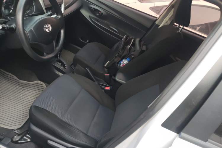 Used Toyota YARiS L Zhi Xiang 2017 1.5E CVT Dynamic Edition
