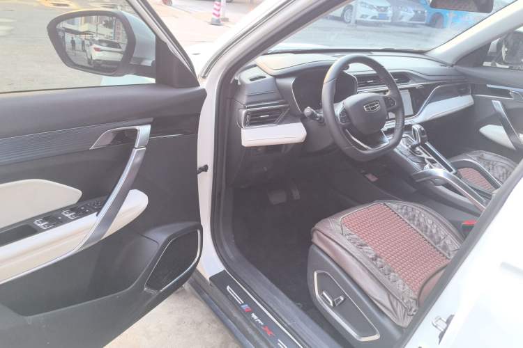 Used Geely Auto Emgrand X7 Sport 2022 Boyue X 1.8TD DCT Smart Model Driver Seat