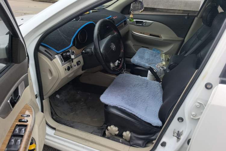 Used Buick Excelle 2015 1.5L Automatic Classic Model