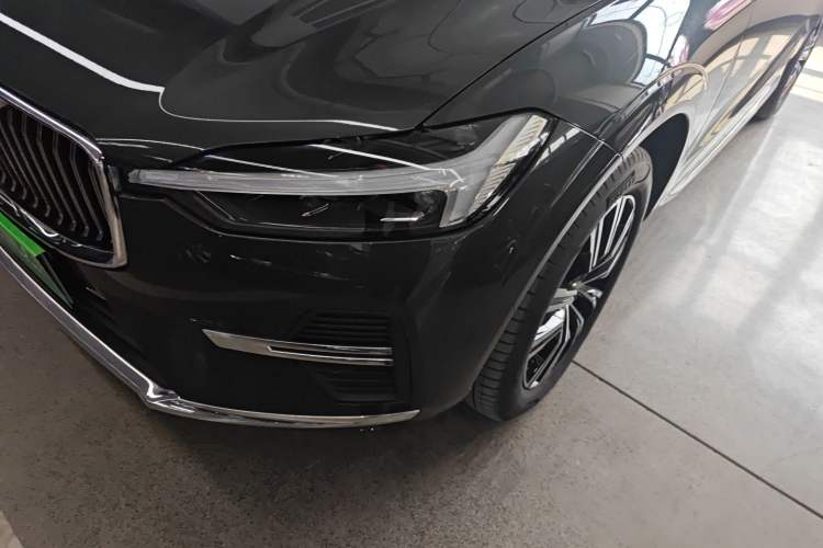 Used Volvo XC60 2022 B5 4x4 Smart Luxury Edition