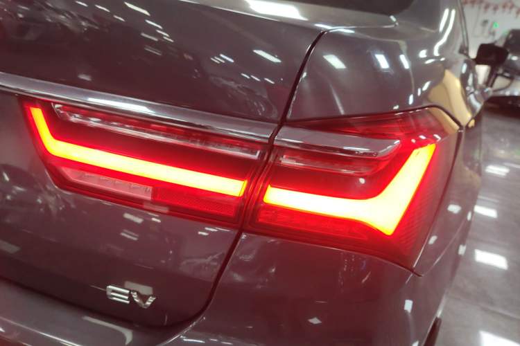 Used BYD Qin New Energy 2019 High-Range Deluxe Model