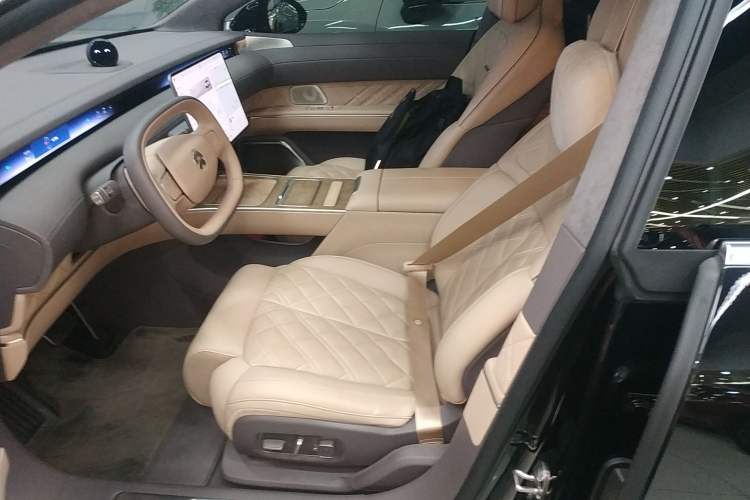 Used Nio ET9 2025 100kWh Signature Edition
