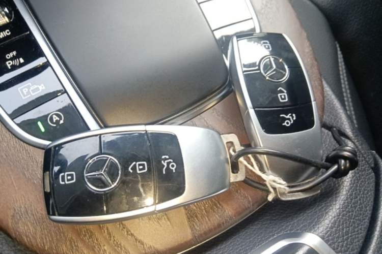 Used Mercedes-Benz E-Class 2019 Facelifted E 300 L Stylish Version