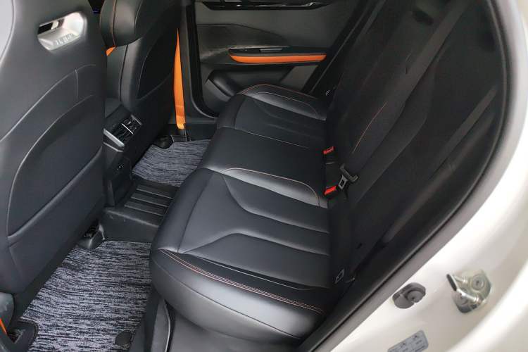 Used CHANGAN UNI-V 2023 1.5T Prestige Model