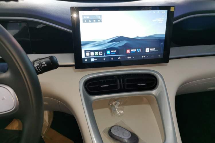 Used Geely Galaxy Geome 2026 Model 410km Carefree Edition