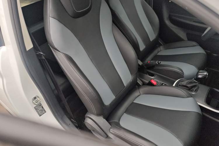 Used Roewe Clever 2022 311km QiQi BoBo Edition