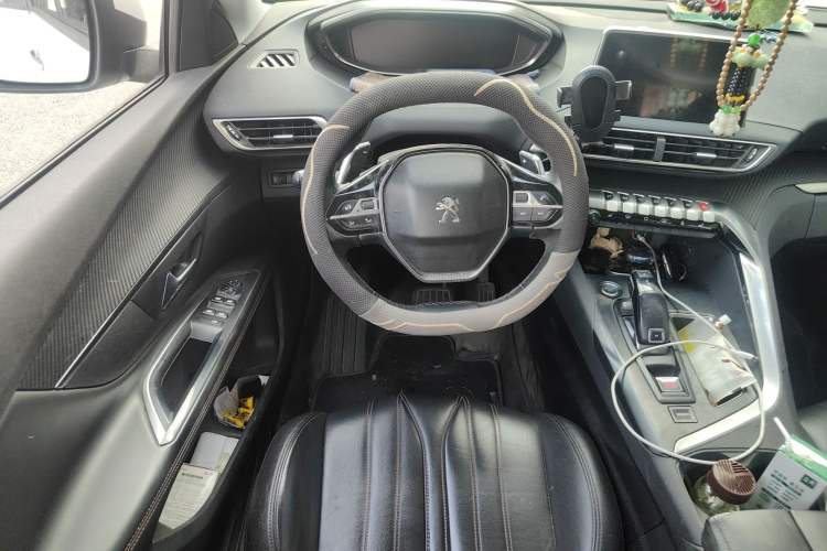 Used Peugeot 4008 2017 350THP Elite Edition Steering Wheel