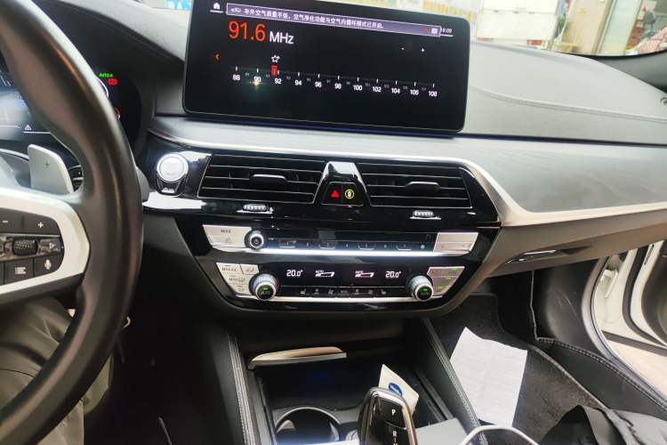 Used BMW 5 Series 2022 530Li Leading Model M Sport Package
