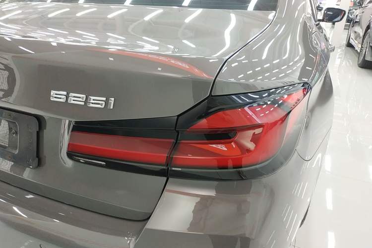 Used BMW 5 Series 2022 Restyled 525i M Sport Package
