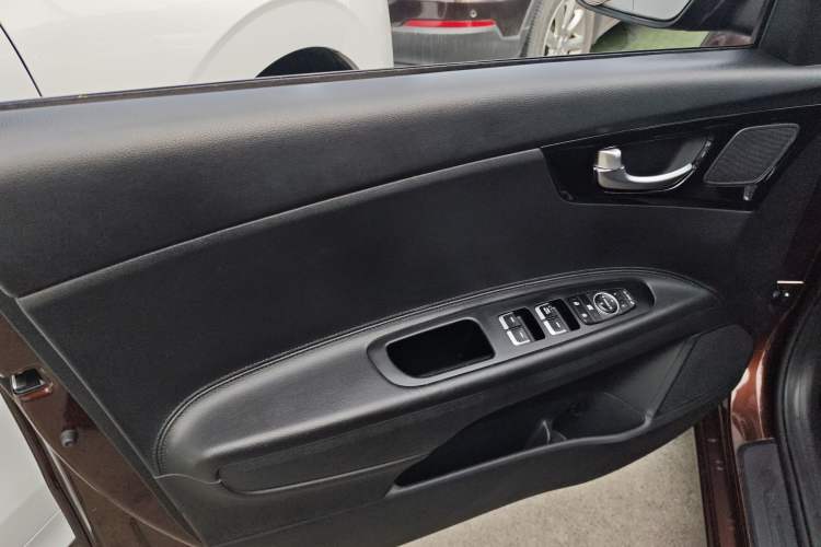 Used Kia K3 (Kai Shen) 2017 1.8L Automatic DLX