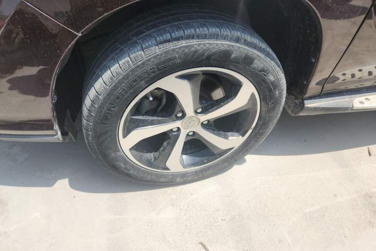 Used BYD S7 2015 2.0T Upgraded Automatic Luxury Version
