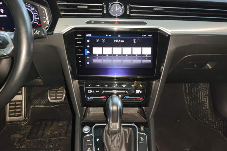 Used Volkswagen Magotan GTE Plug-in Hybrid 2022 GTE Prestige Model