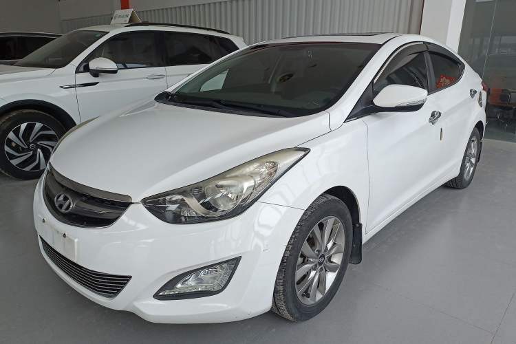 Used Hyundai Elantra (5th Generation / Langdong) 2015 1.6L Manual Leading Model
