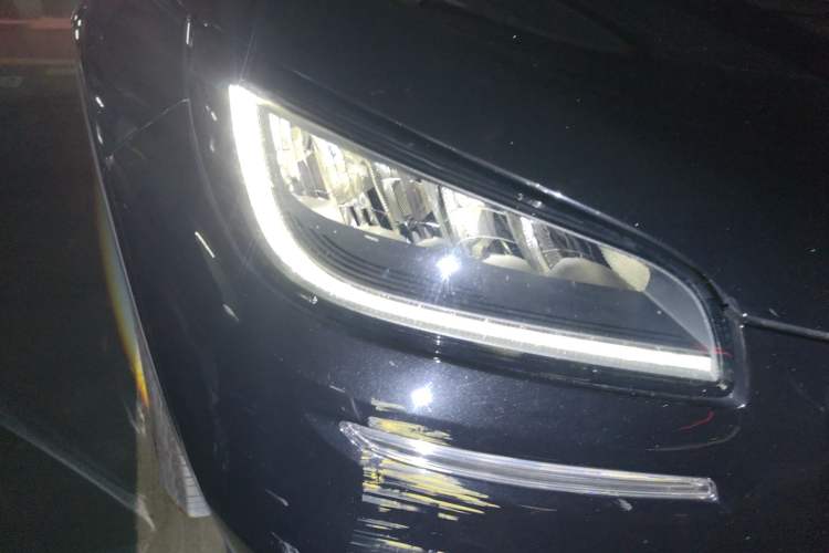 Used Lincoln Corsair 2020 2.0T Two-Wheel Drive Luxury Edition