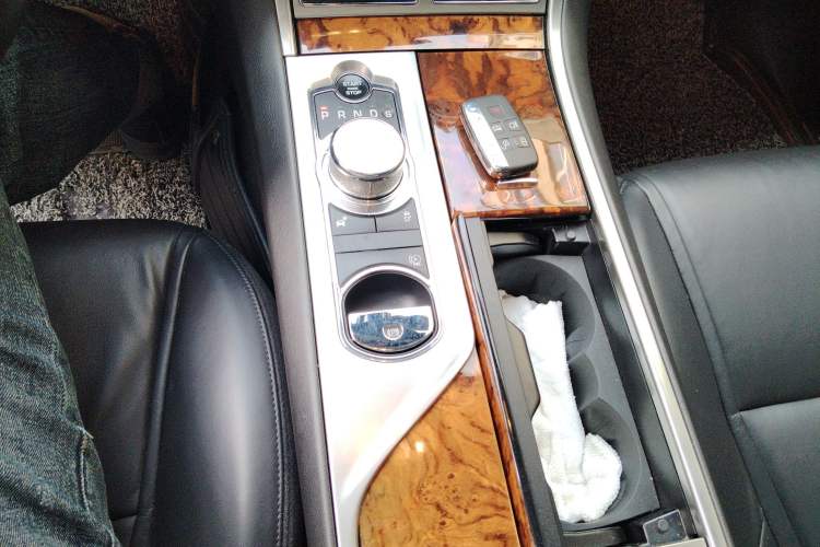 Used Jaguar XF 2014 XF 2.0T Luxury Edition
