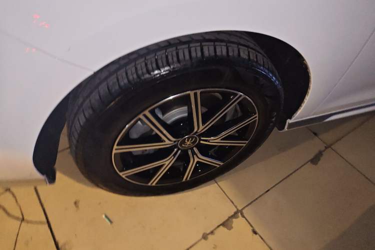 Used BYD Song MAX New Energy 2022 DM-i 105KM Executive Edition