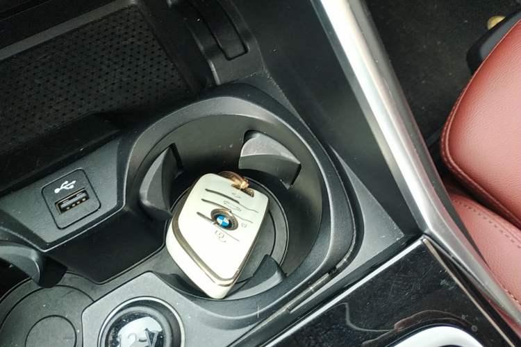 Used BMW 3 Series 2021 Second Facelift 320Li M Sport Package
