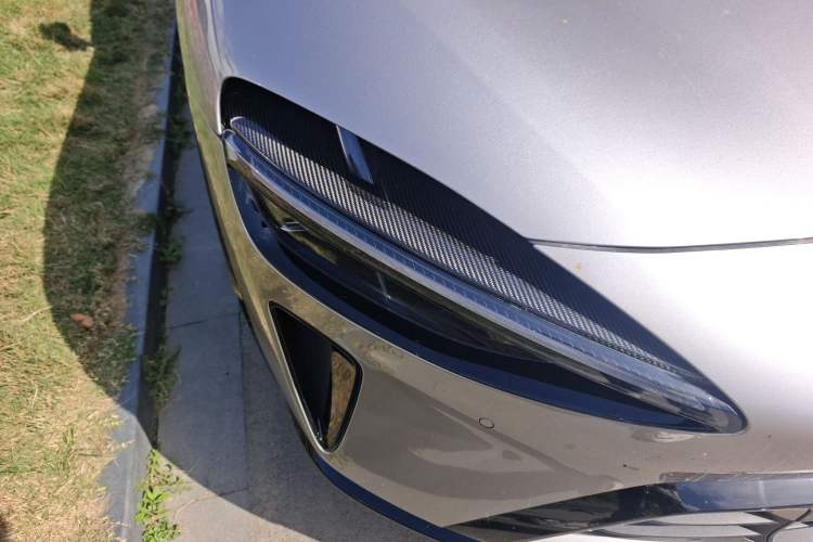 Used Xiaomi Auto YU7 2025 Ultra-Long Range High-Performance All-Wheel-Drive Max Edition