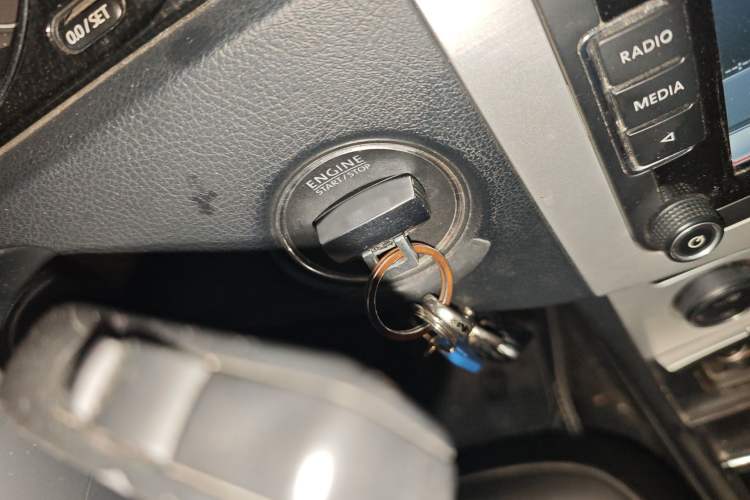 Used Volkswagen Magotan 2013 1.8TSI Luxury Model Vehicle Key