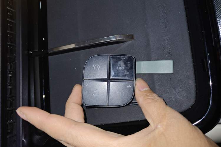 Used Lynk & Co 08 EM-P 2023 220km All-Wheel-Drive Performance Halo