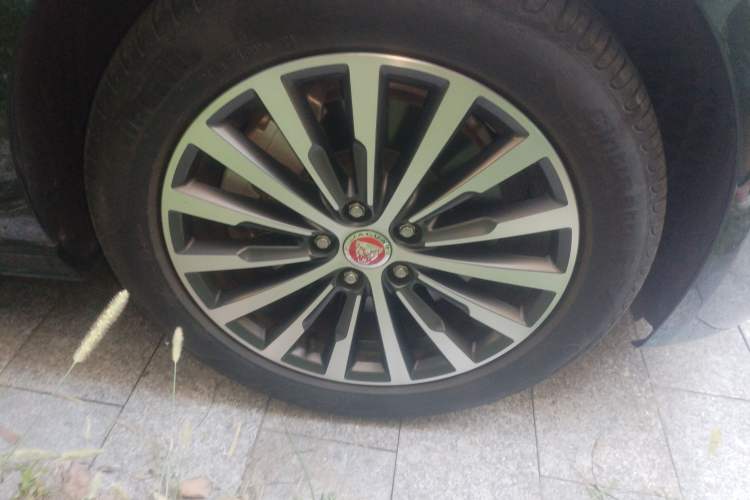 Used Jaguar XEL 2022 2.0T 200PS R-DYNAMIC Youth Sport Edition