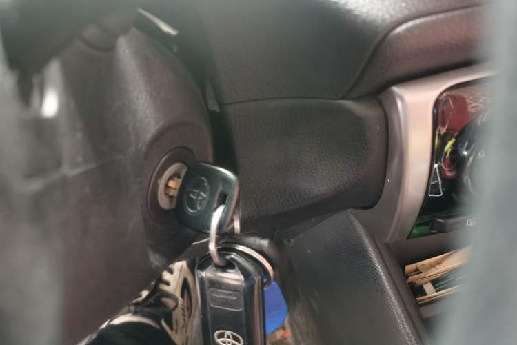 Used Toyota YARiS L Zhi Xuan 2022 1.5L CVT Leading PLUS Edition Vehicle Key